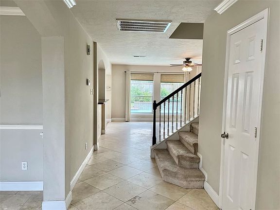 4th image of 2146 Winding Springs Dr