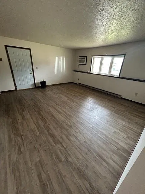 2 bed, 950 sqft, $795 — Photo 4