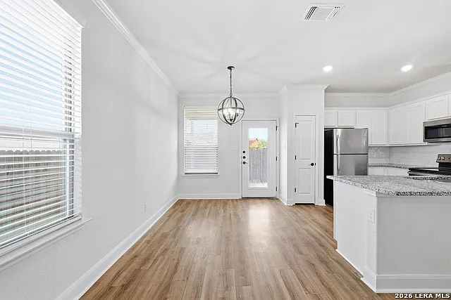 10310 Lynwood Br #102 — Photo 9
