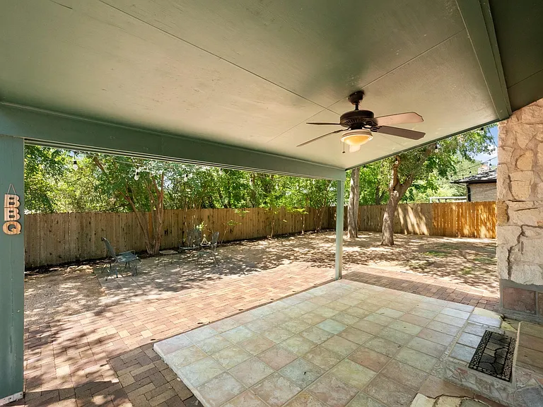 3303 Sanderling Trl — Photo 22