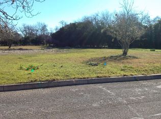 223 Becker St, Boerne, TX 78006