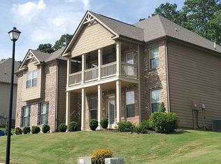 3818 Spring Place Ct, Loganville, GA 30052