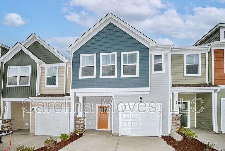 1358 Maplesmith Way — Photo 1