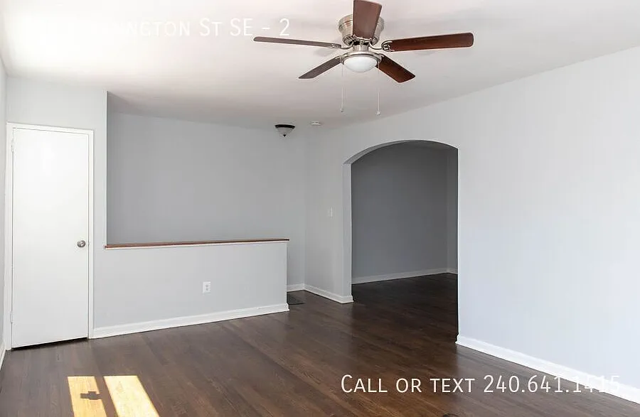 Beautiful 2 BR/1 BA Apartment in Congress Heights! — Photo 3