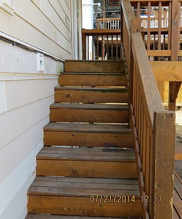 5th image of 2239 E Division Ln
