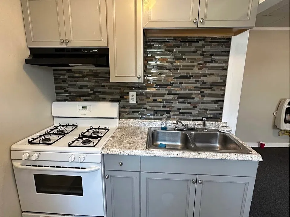 38 Winter St #2