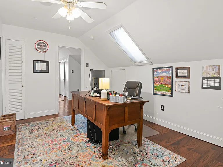 214 Sumner Rd — Photo 23