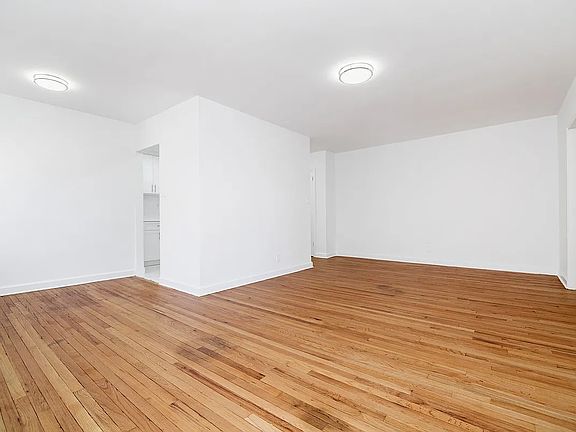 4th image of 65-05 Yellowstone Blvd #3A