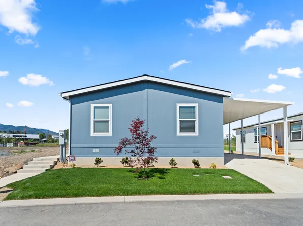 300 Luman Rd Unit 146, Phoenix, OR 97535