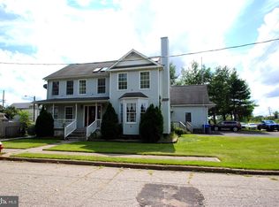 100 Dugan Dr, Burlington, NJ 08016