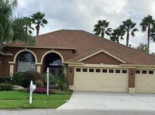 18105 Princess Point Cir, Tampa, FL 33647
