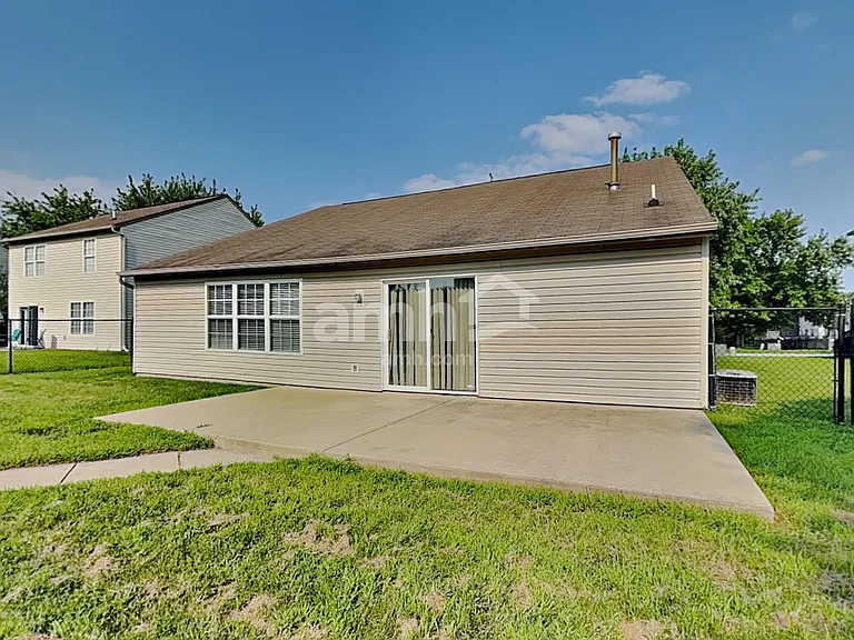 322 Brookview Dr — Photo 20
