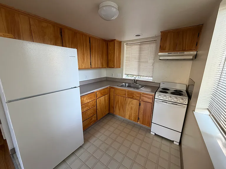 1631 Clark Ave #3 — Photo 4