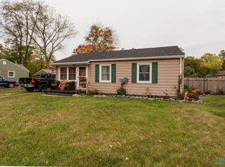 6036 Greenacre Rd, Toledo, OH 43615