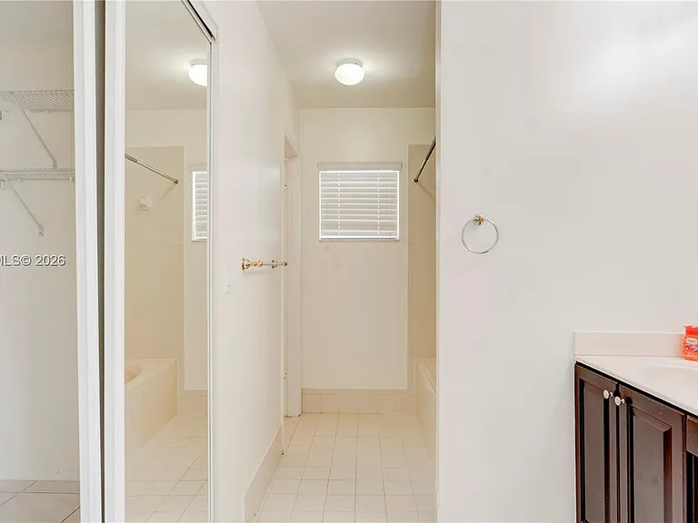 6410 SW 112th Pl — Photo 20