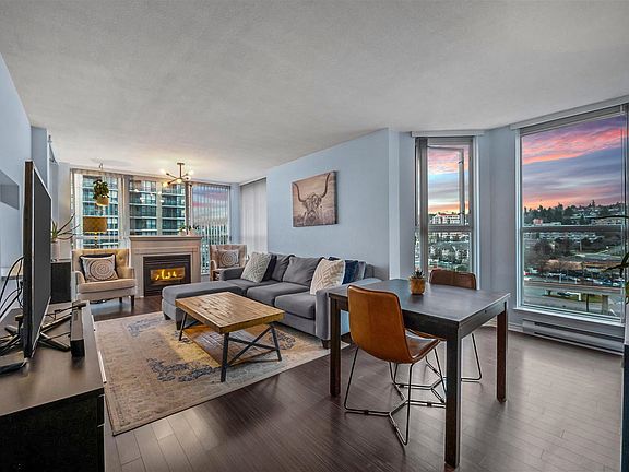 3rd image of 10 Laguna Ct #1006