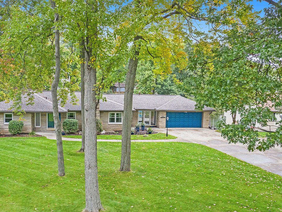 1st image of 45 Sunnyside Dr