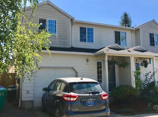 11806 SE Oak St, Portland, OR 97216