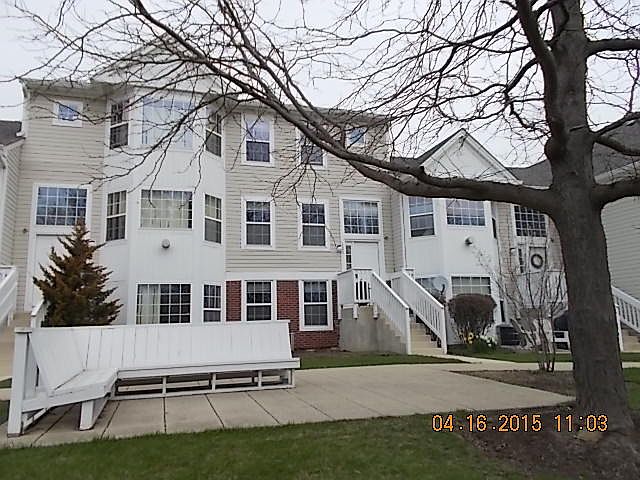 1st image of 806 Hidden Creek Ln #806