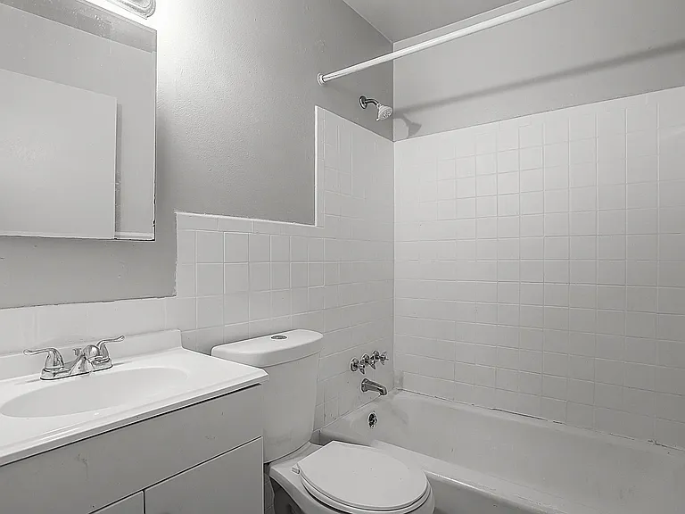 8621 Jo Ct — Photo 5