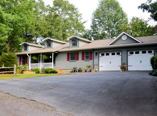 354 Glen Karen Dr, Dillard, GA 30537