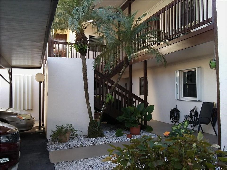 Entrance to condo