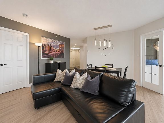 3rd image of 13353 108th Ave #1207