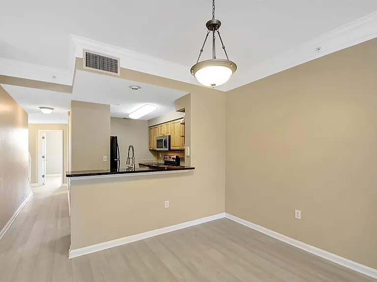 2030 Alta Meadows Ln #1208 — Photo 4