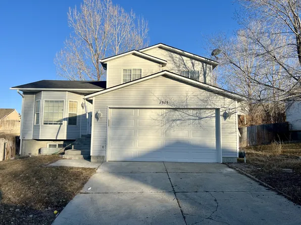 1515 Glenmoor Dr, Elko, NV 89801