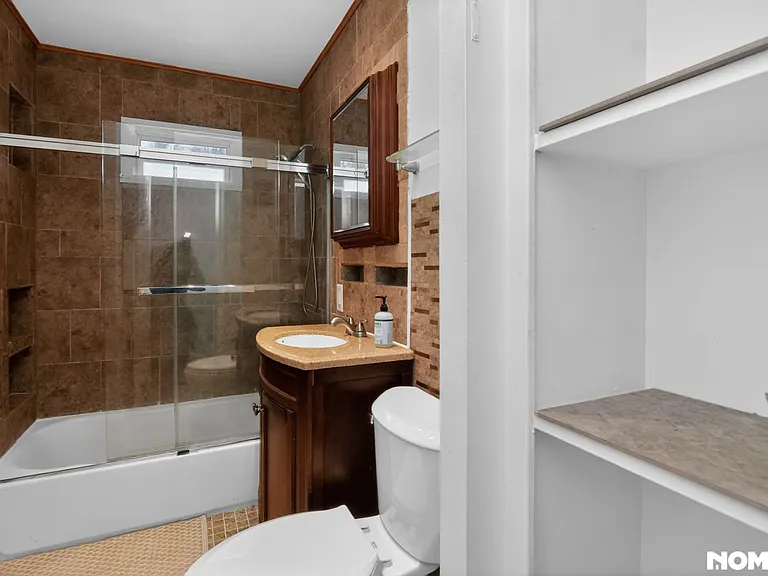 14714 Edgewater Dr — Photo 15