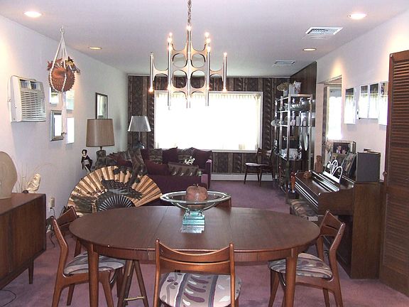 2nd image of 675 Seabury Ave