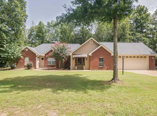 50 Pinedale Dr #3, Collins, MS 39428