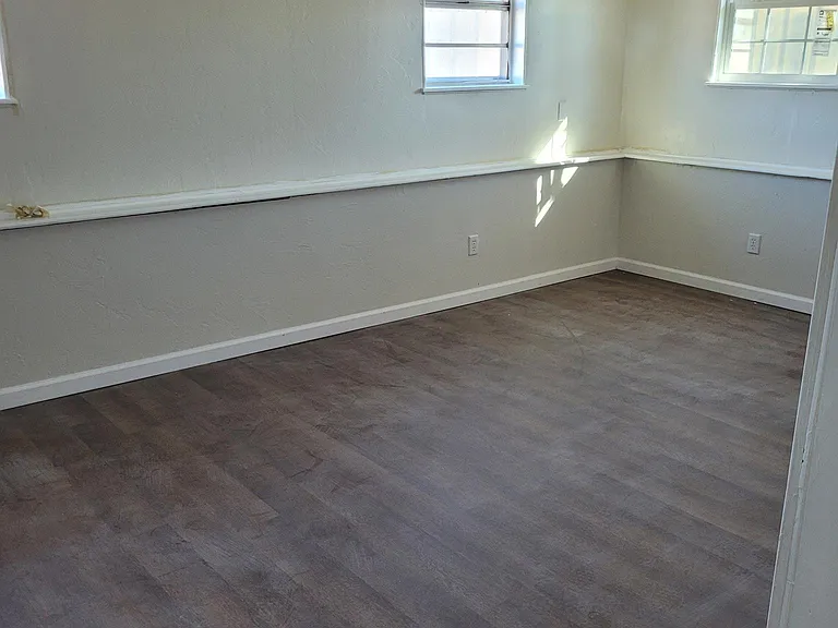 8204 S Country Club Dr — Photo 5