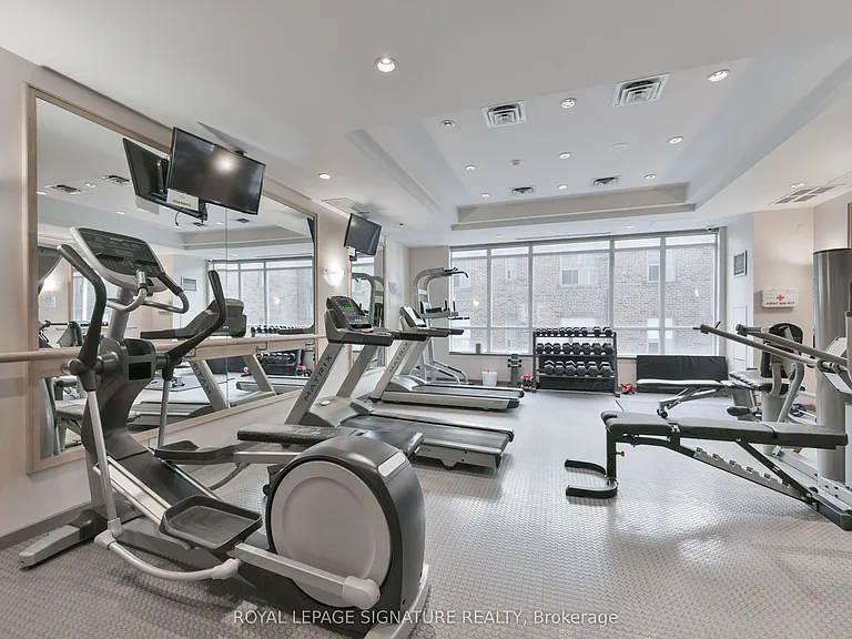 212 Eglinton Ave E #1907 — Photo 22