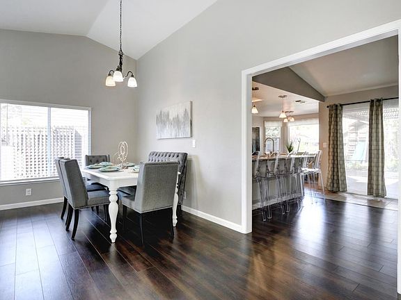 5th image of 6040 Laguna Villa Way