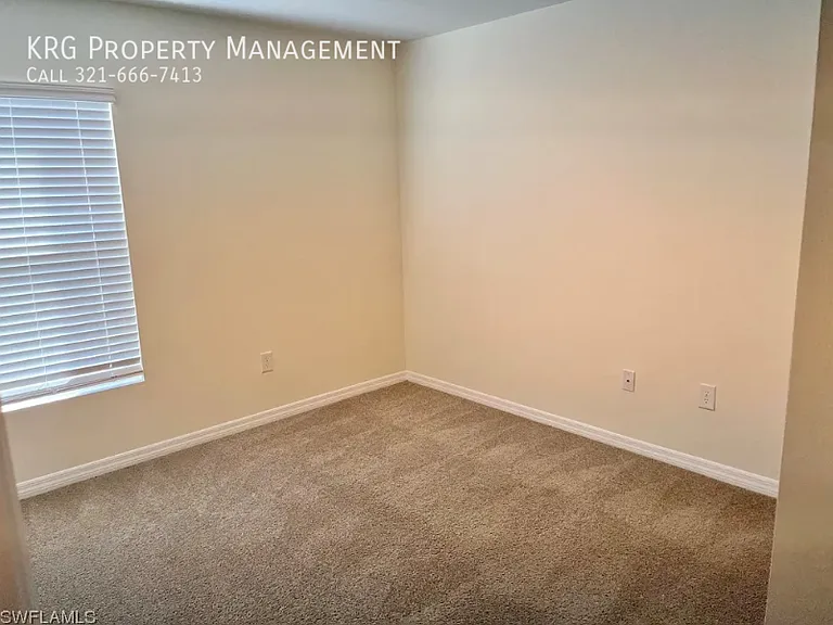 4018 NE 9th Ave — Photo 9