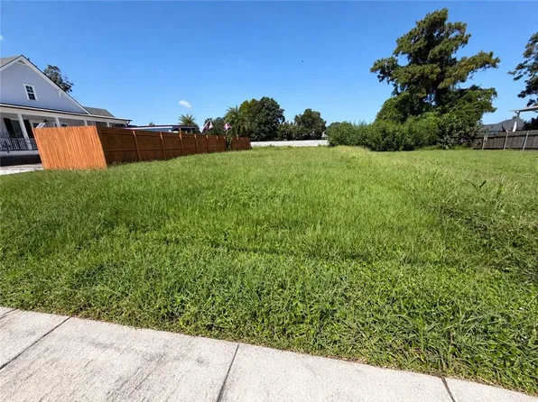 1828 Alexander Ave, Arabi, LA 70032