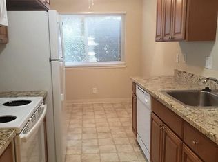 640 Chestnut St APT 1, San Carlos, CA 94070