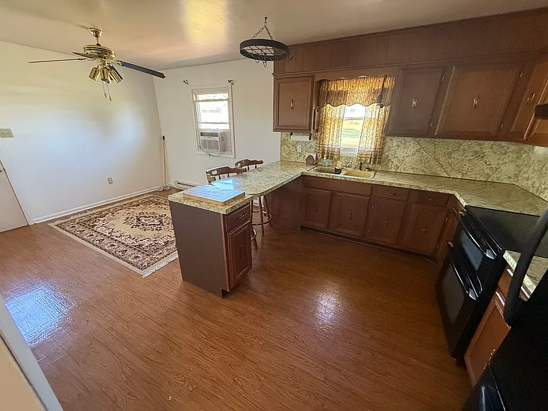 39 Timothy Dr — Photo 3