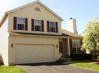 8225 Sea Star Dr, Blacklick, OH 43004