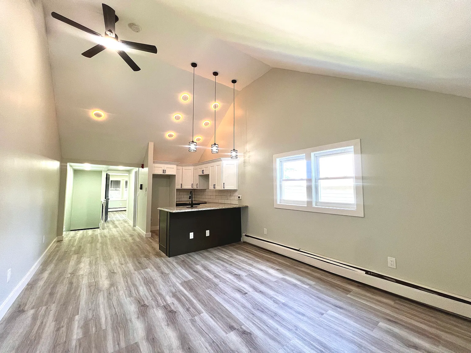2 bed, $2,500 — Photo 2