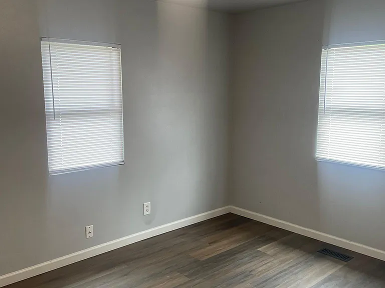 9922 SE Linwood Ave — Photo 20