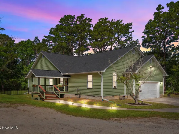 609 Birdie Lane, Southport, NC 28461