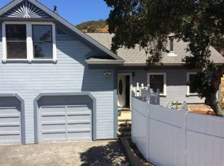 597 Paradise Canyon Rd, Salinas, CA 93907