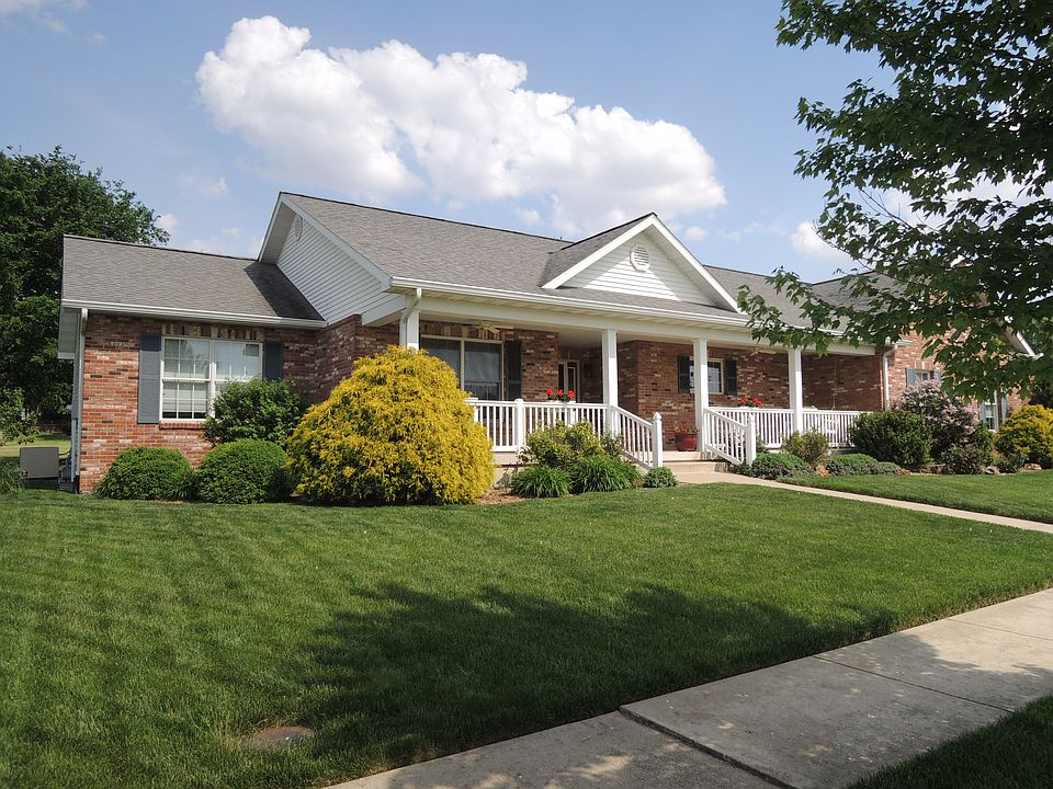 1st image of 800 Pecan St