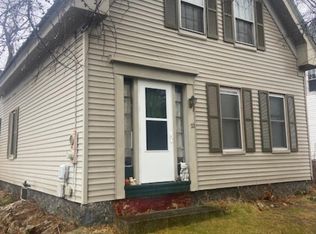 33 Dartmouth St, Laconia, NH 03246