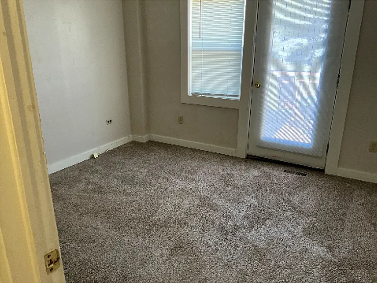 5 Butler Rd #13 — Photo 11