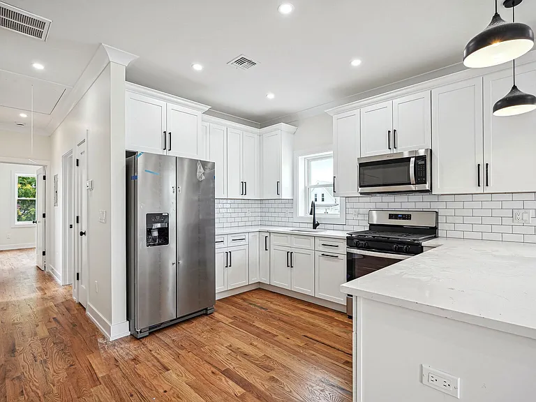 428 Hamilton St #2 — Photo 3