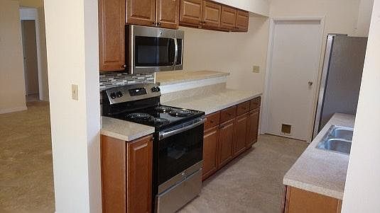 Kitchen - all stainless