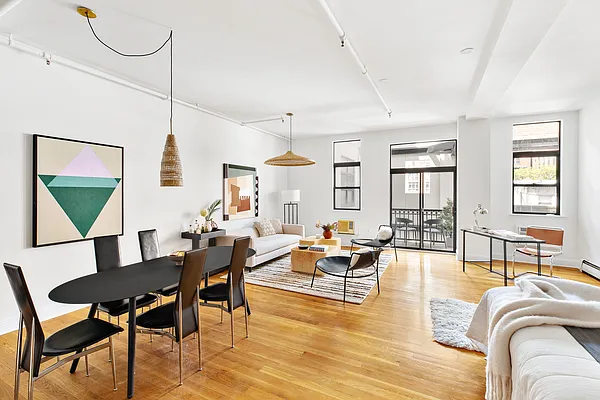 Sold by Level Group | media 1